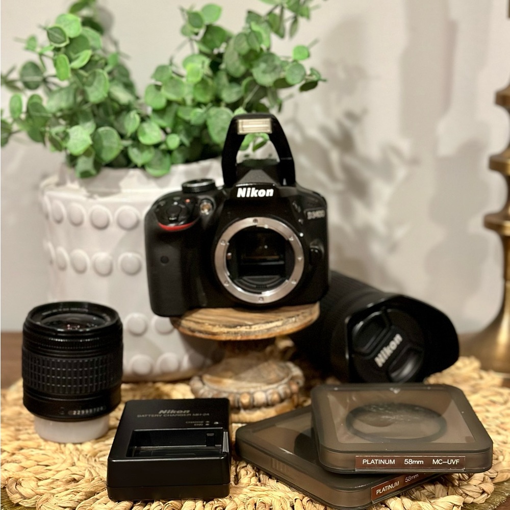 Nikon 3400 DSLR Camera with Lens
